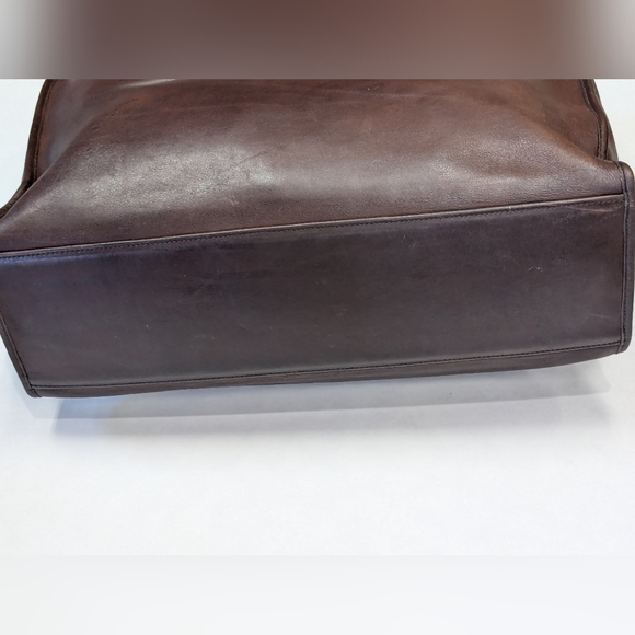 Vintage Coach Brown Leather Tote Bag - Picture 8 of 16